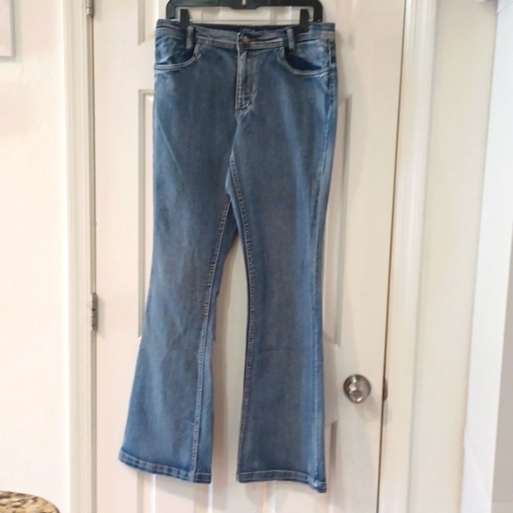 Venus high rise flare jeans size 8